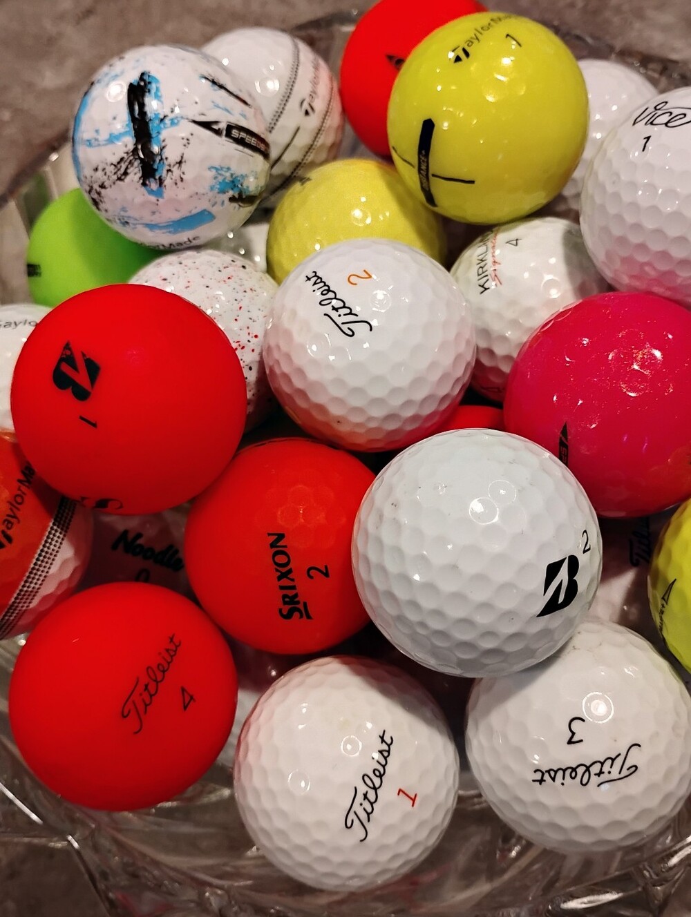 Assorted Golf Balls - 40 - Free Shipping - Picture 3 of 9